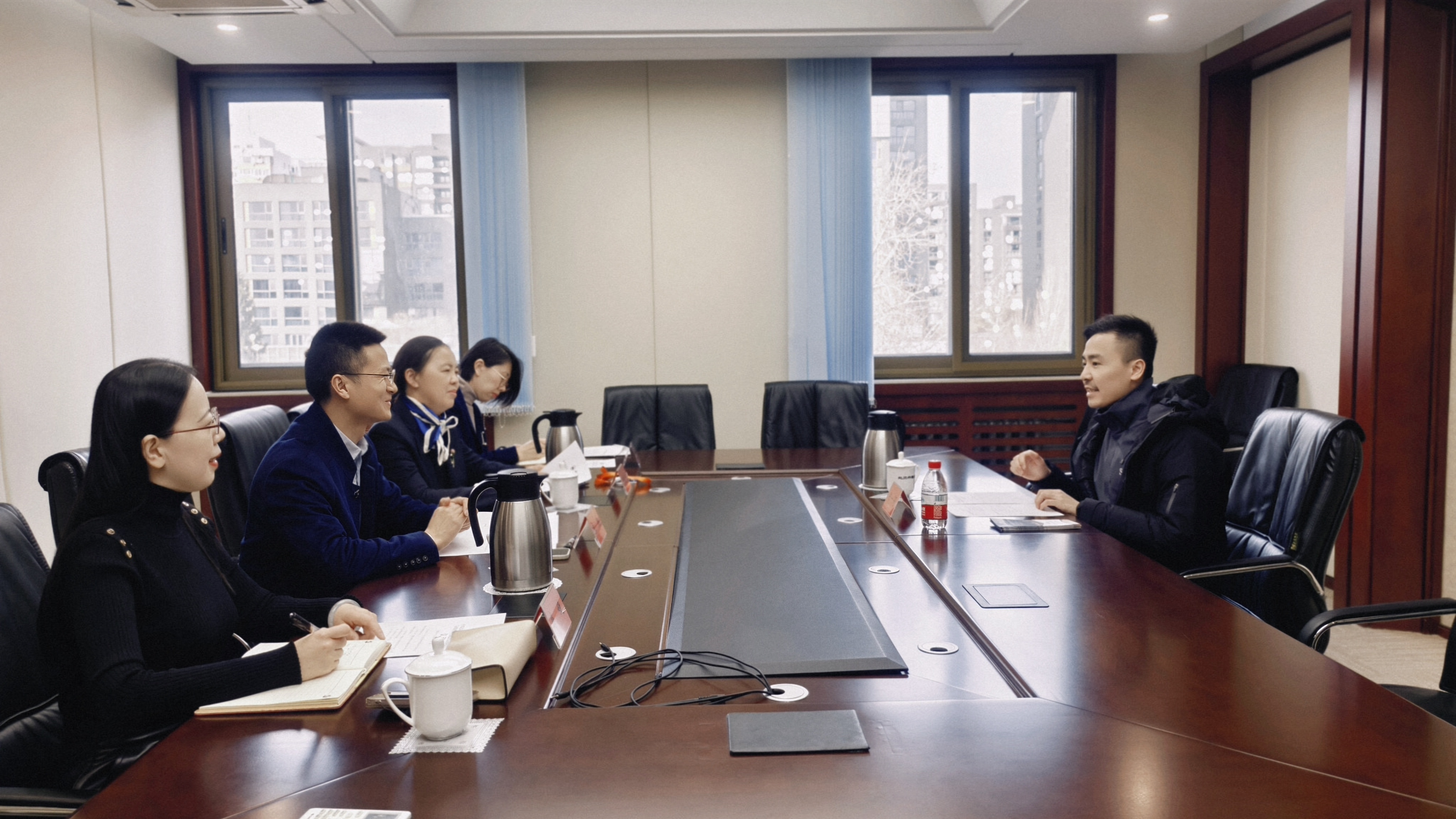 新闻报道配照片.jpg