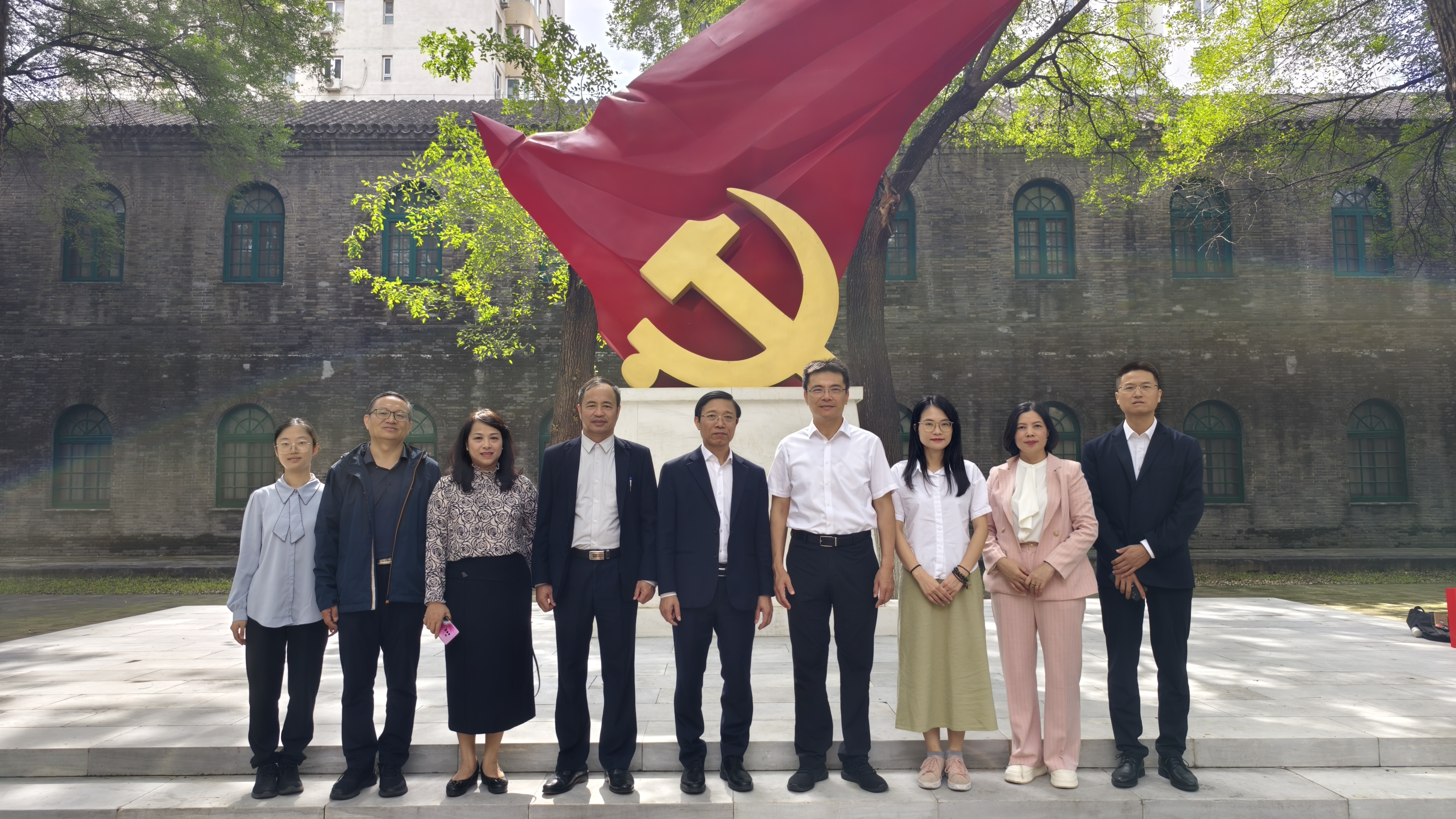 越南1.png 越南1.png